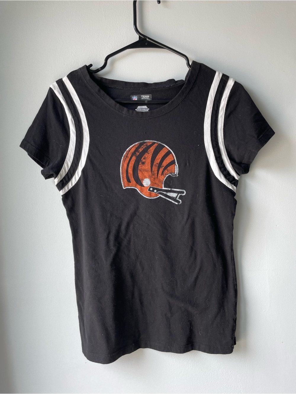 Team Apparel Women's Black NFL Logo Tee